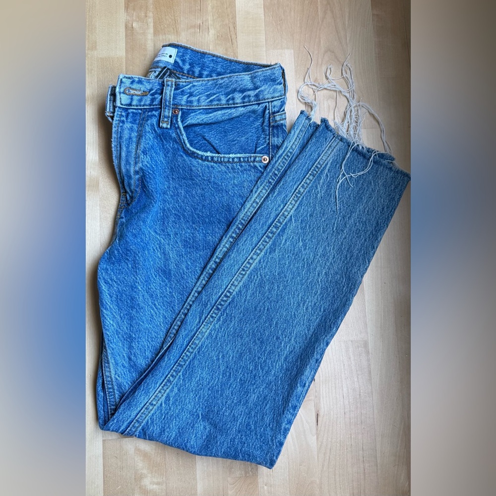 Zara High Waist Straight size US 4